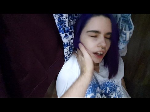❤️ Našel jsem svou sestru ve skříni a pomohl jí udělat se ❤️ Krásné porno u cs.serviporno.ru
